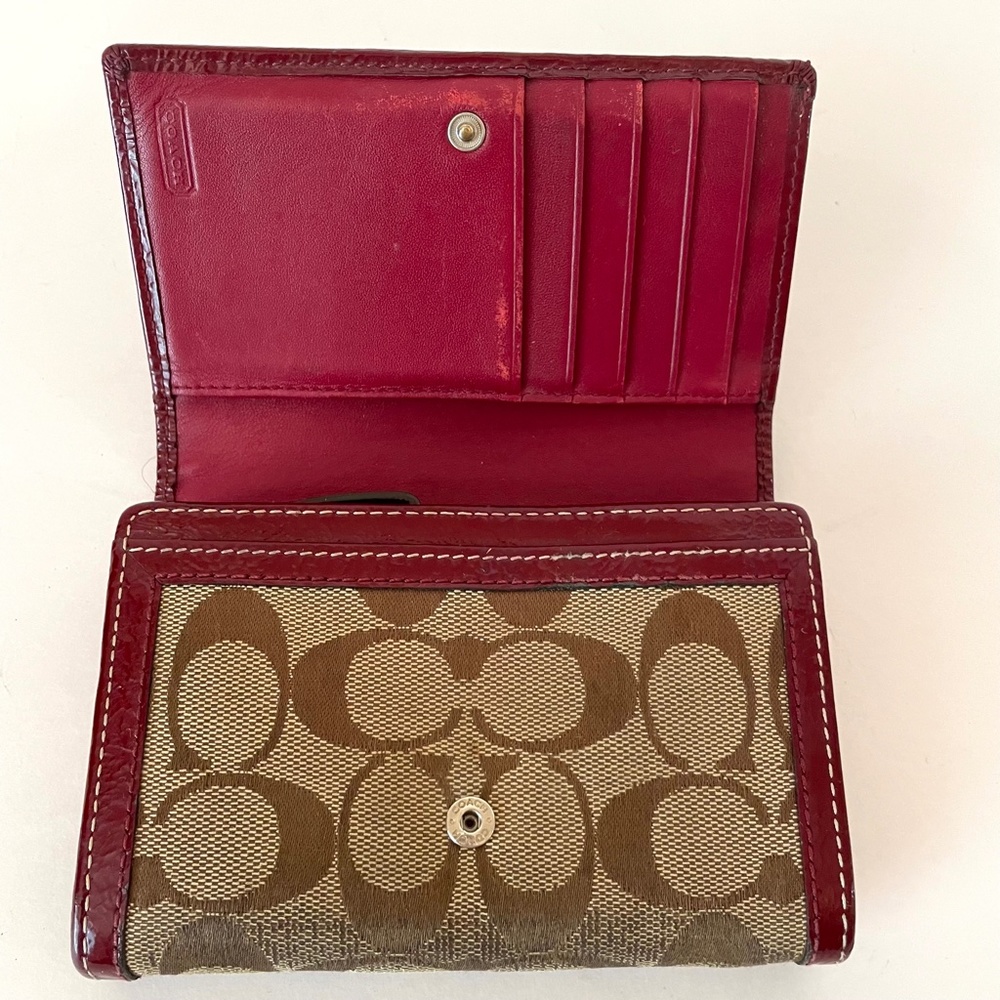 Coach Large Bifold Signature Canvas Burgundy Patent Leather Wallet - Picture 4 of 14